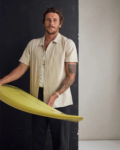 Classic Linen SS Shirt in Sand